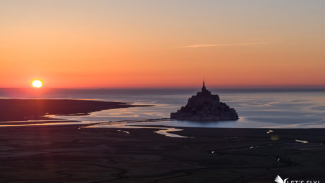 Prise de vue aérienne drone du Mont Saint Michel