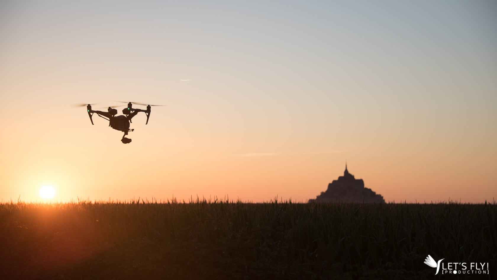 Prise de vue aérienne drone du Mont Saint Michel