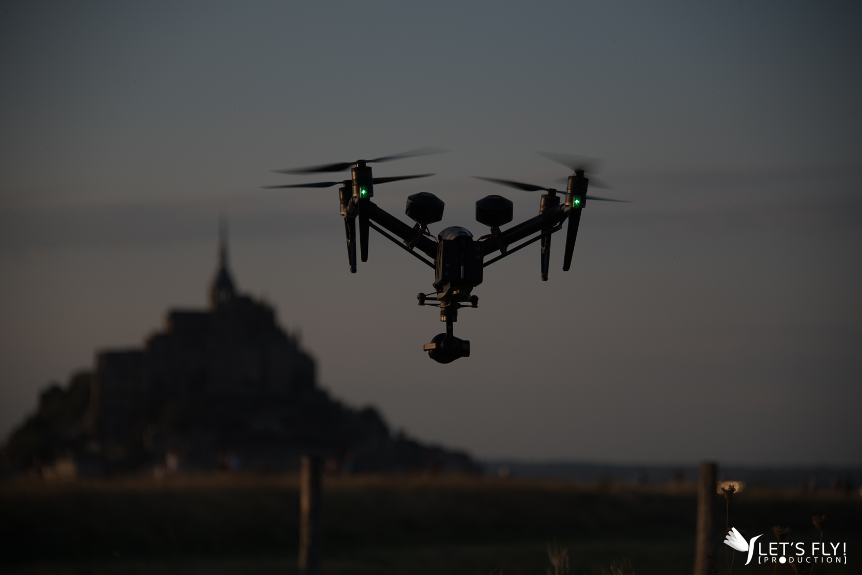 Prise de vue aérienne drone du Mont Saint Michel